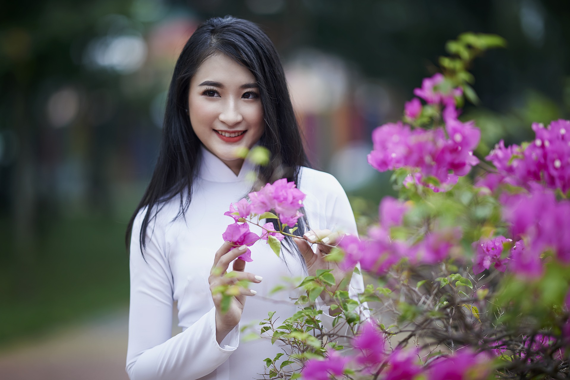 dating Japanese women online